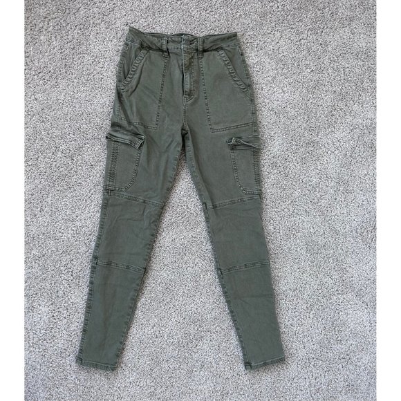 Green Garage Cargo Pants - Picture 2 of 4